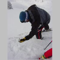 Alex beim Schneetesten 01.jpg